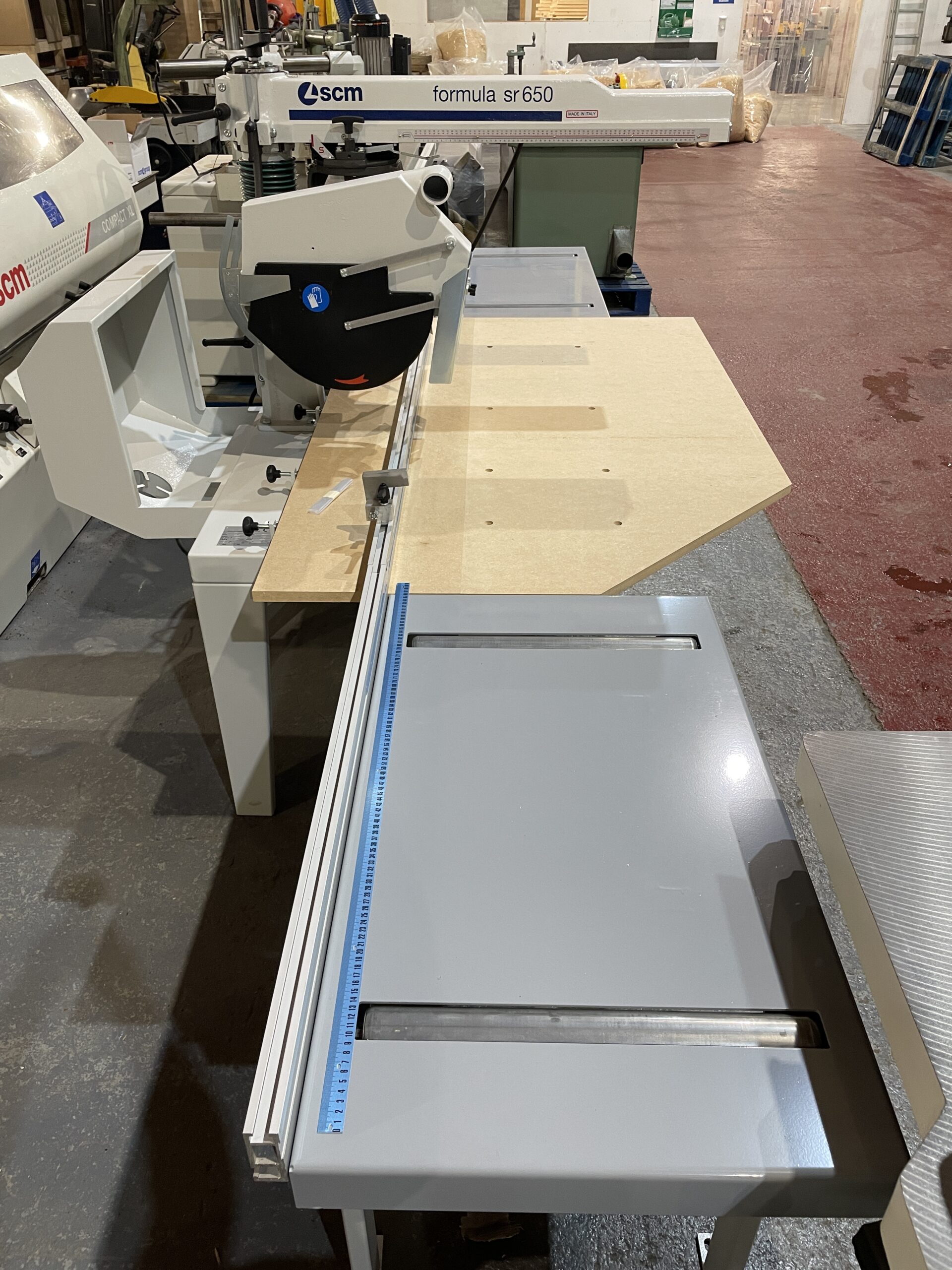 SCM SR650 Radial Arm Cross Cut Saw 