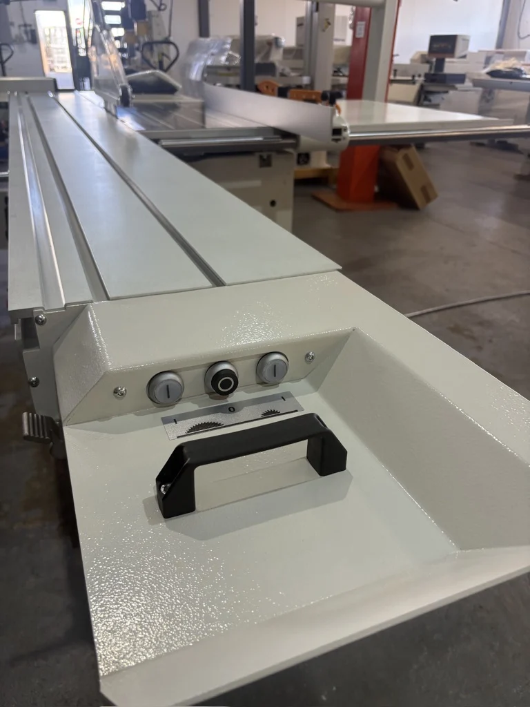 New Model SCM Nova si4 Panel Saw, 400mm Blade Kit, Extra Start Stop Controls, LED Scorer Indicator - Image 2