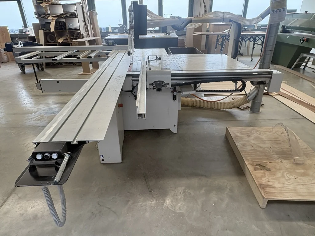 2023 SCM Nova si400ep Panel Saw, 3.2m, Ready 3 Up Control - Mtorised Fence and Blade Movements - Image 4