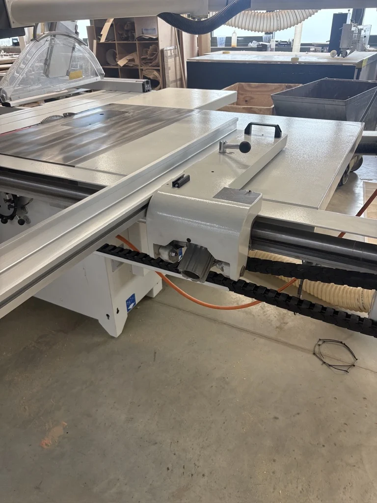 2023 SCM Nova si400ep Panel Saw, 3.2m, Ready 3 Up Control - Mtorised Fence and Blade Movements - Image 8