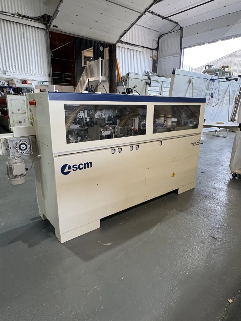 2022 Minimax Me35tr Hot Melt Edgebander, Pre milling with Combined End Cutting - Rounding Unit